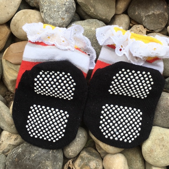 Stephan Baby Pirate Socks and Hat Accessories Set - Picture 8 of 8